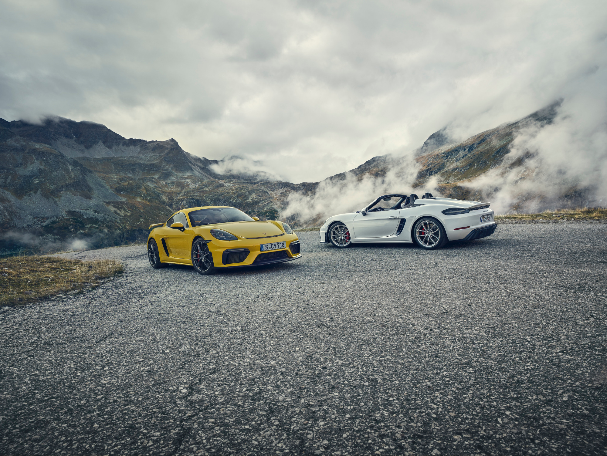 保时捷 718 spyder & cayman gt4