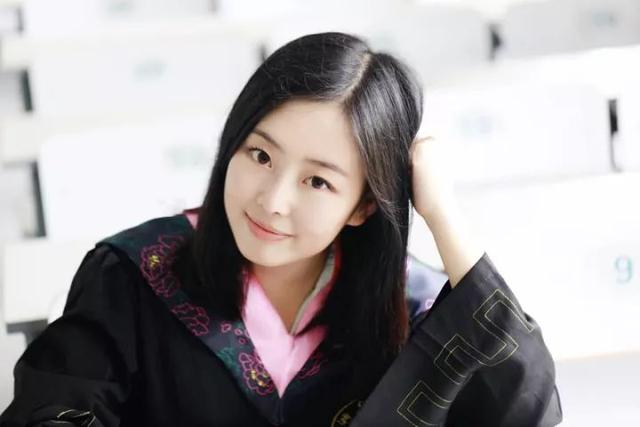 浙大的美女博士生,6年转4个专业成传奇,厨艺高却还是单身