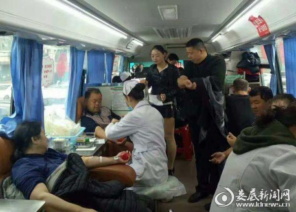 涟源市石马山镇积极组织无偿献血活动