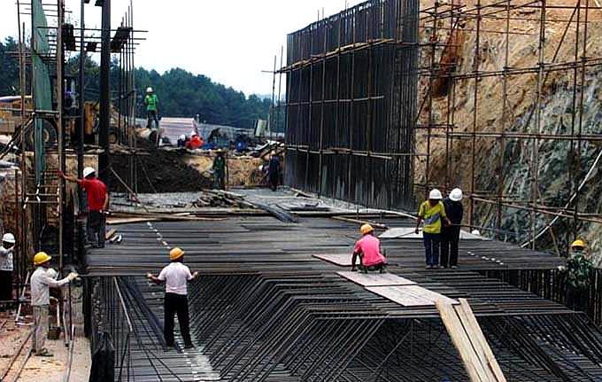 工程人,不想一辈子都待在工地,就多考几个证