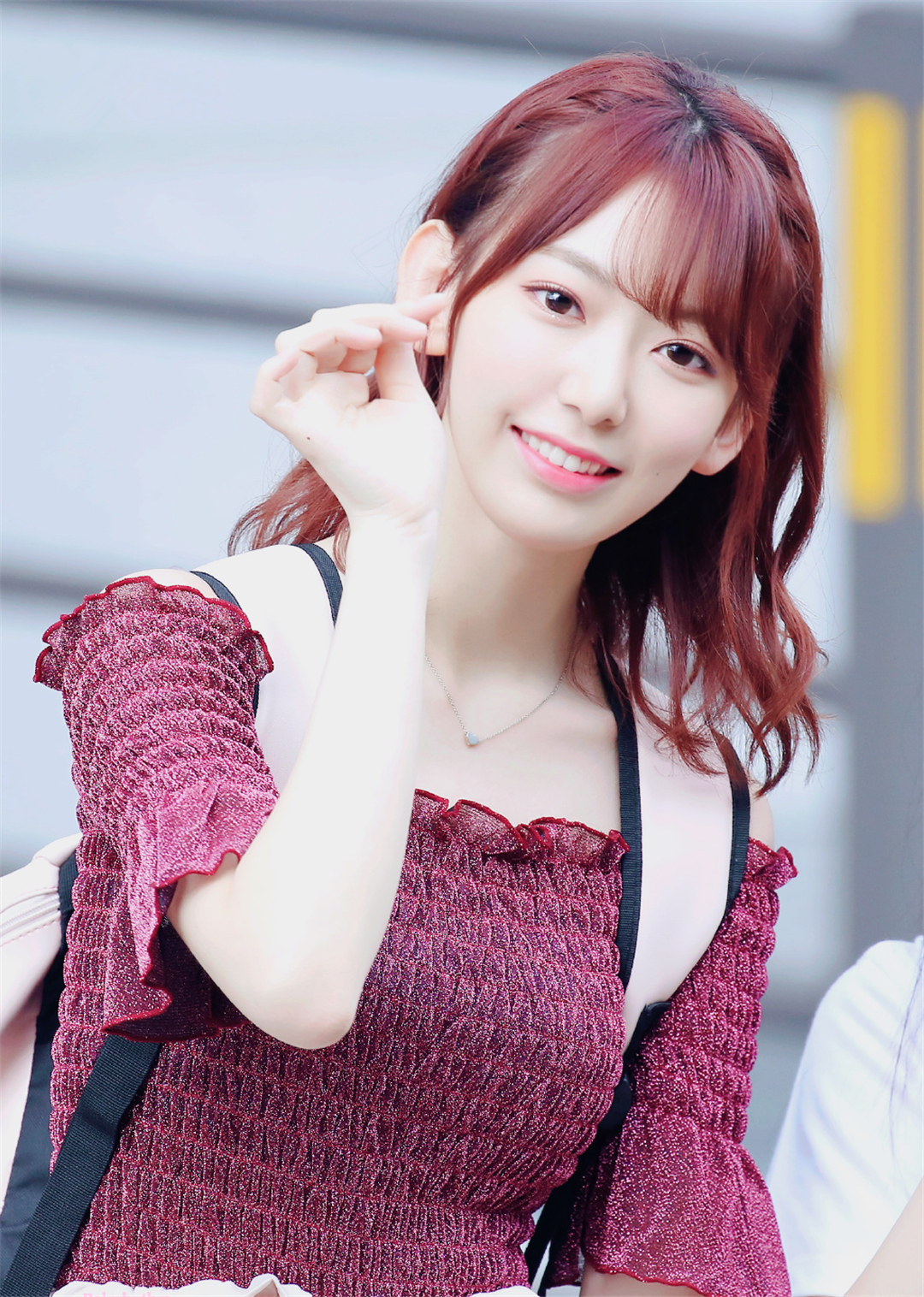 日本新生代女星宮脇咲良参加综艺,可爱面容引人关注