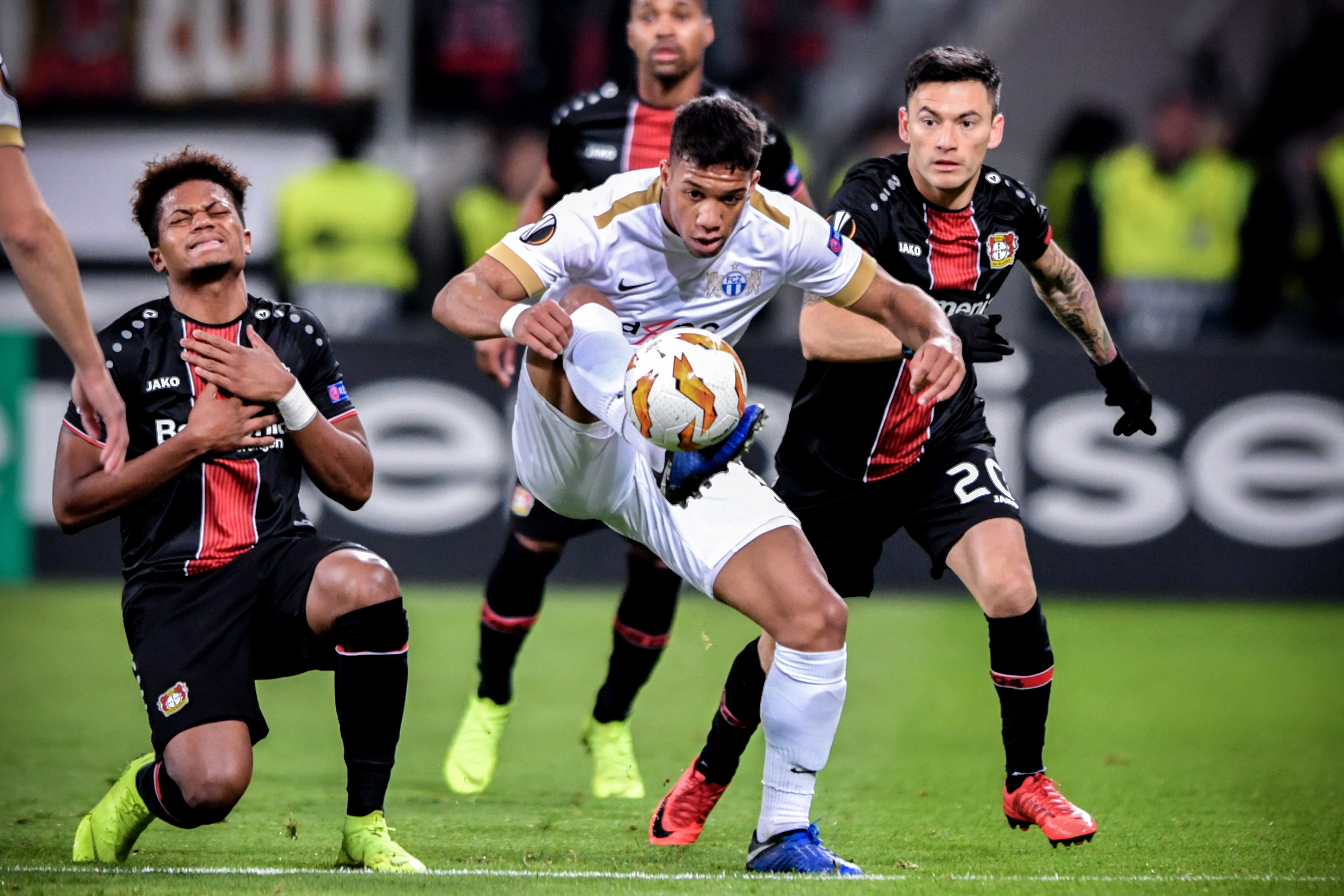 足球——欧罗巴联赛:勒沃库森胜苏黎世(2)