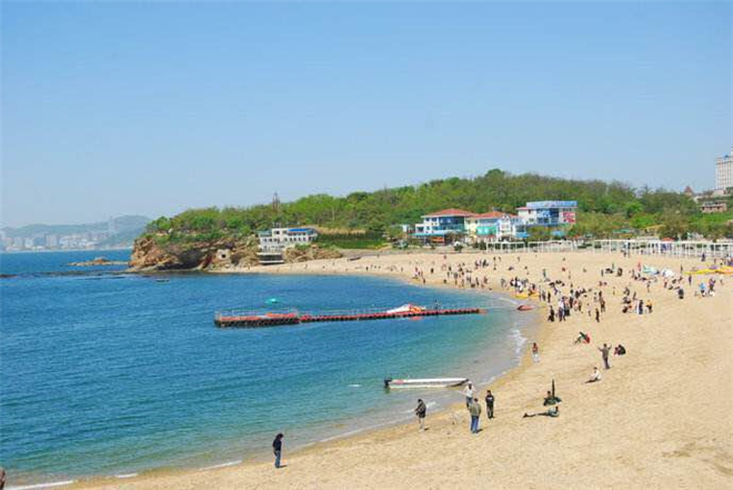 三面环海,冬暖夏凉的中国"水晶海滩"——金石滩