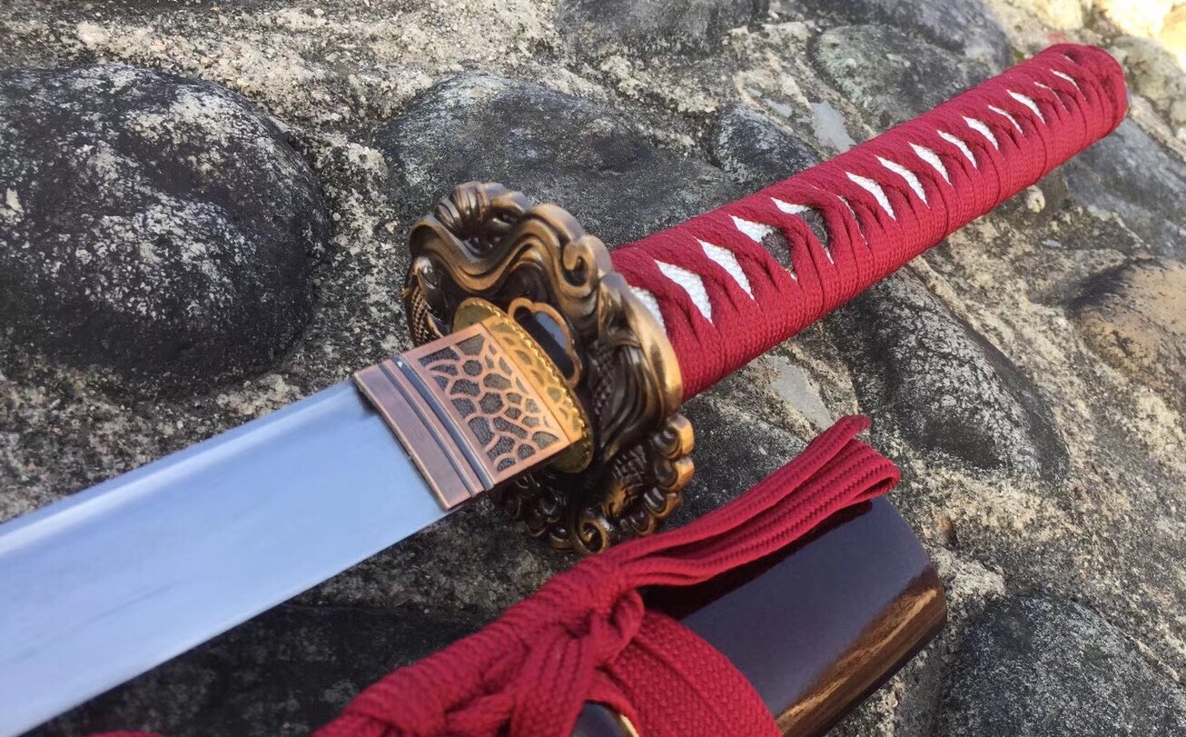 龙骨一体锻打武士刀