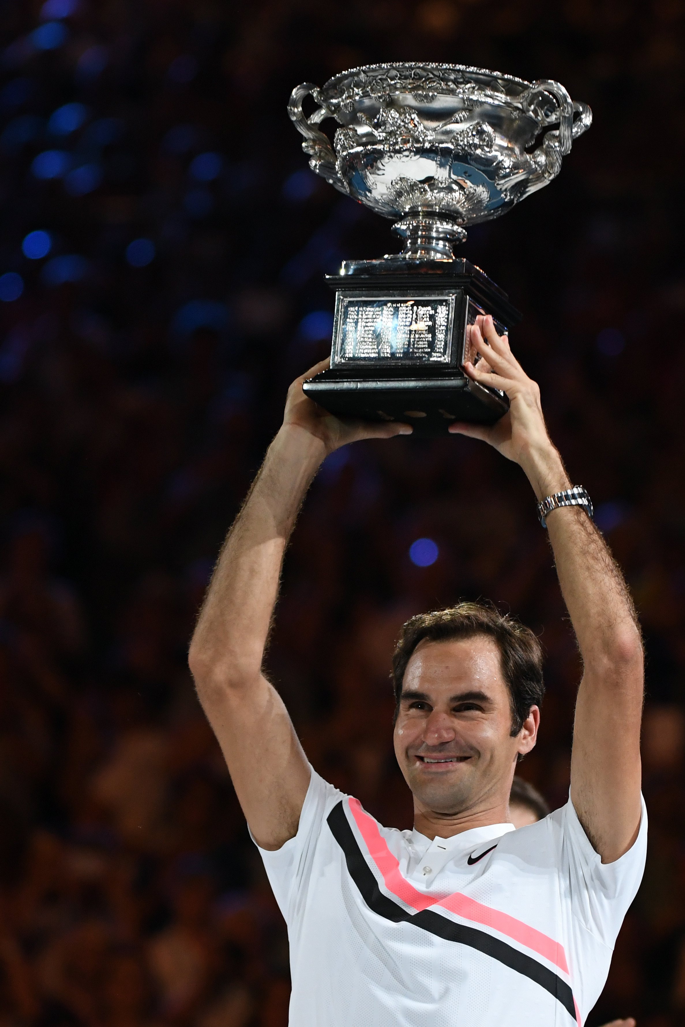 [9](外代二线)网球——澳网:费德勒夺得男单冠军