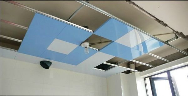 水电改造属于隐蔽工程,砖上了墙,吊顶再一封上,再想修改就难咯,所以在