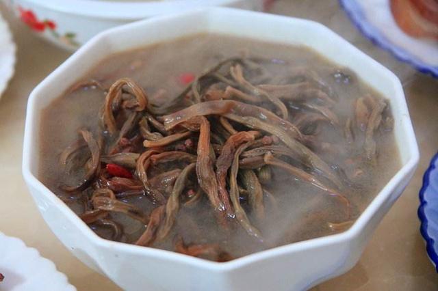 这季节怎少得了防寒又养生的干豆角炖腊肉,老少皆宜,吃了都叫好