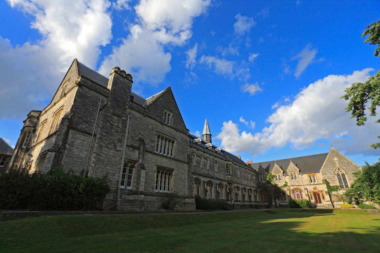 英国留学篇——奇切斯特大学