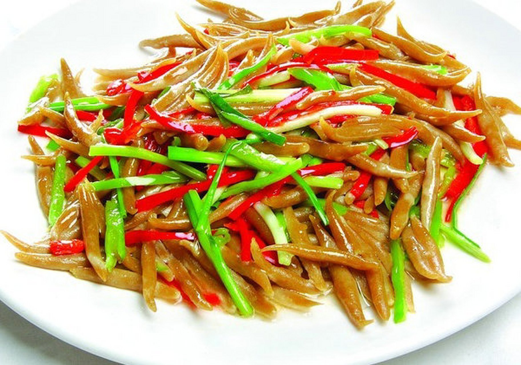 打卡济南夜市#焖莜面鱼鱼,俗名焖圪瘩,在山东有"谁吃谁称赞,吃饱还想