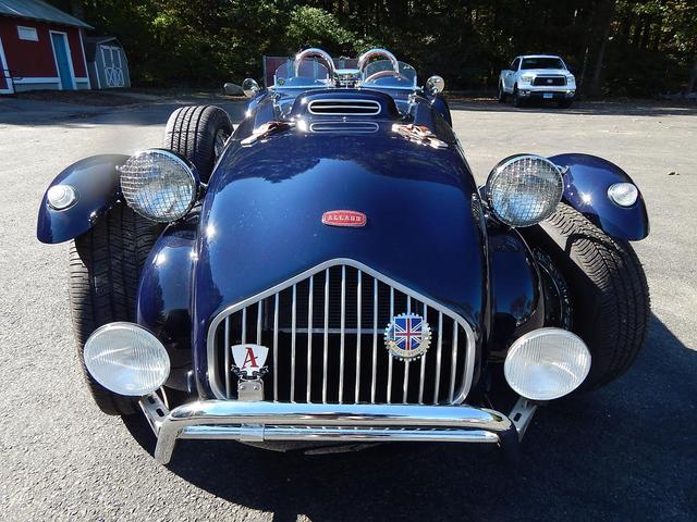 阿拉德和赛车"阿拉德"之间的故事