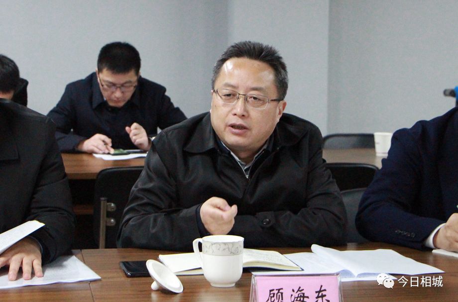 顾海东调研全区家居产业:努力打造新型的国际化,体验式智能家居市场