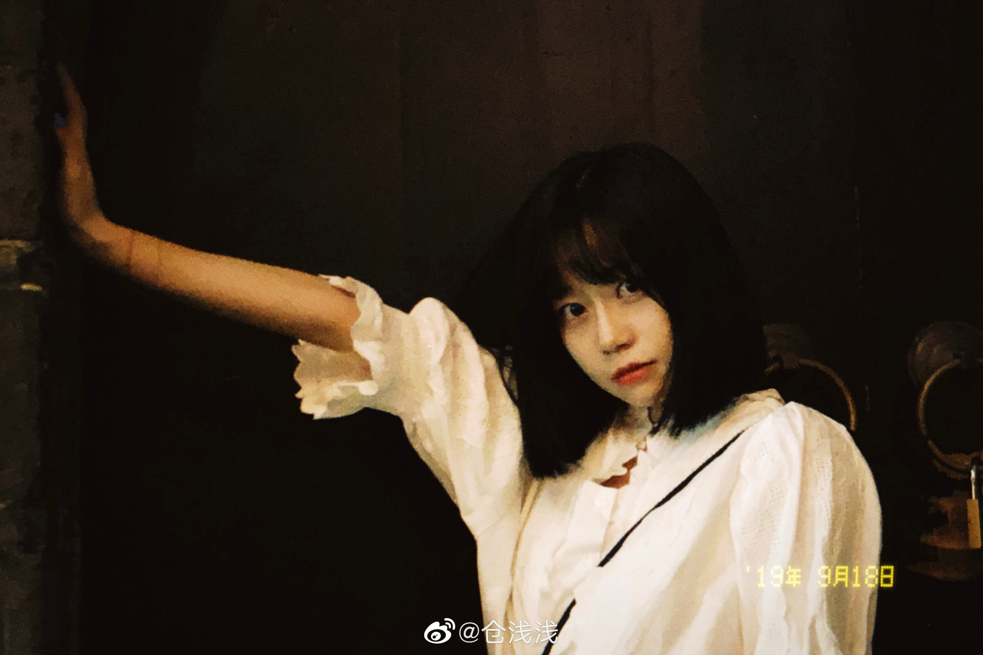 青春有你2:95后导演太惊艳,气质不逊训练生,网友跪求导演出道