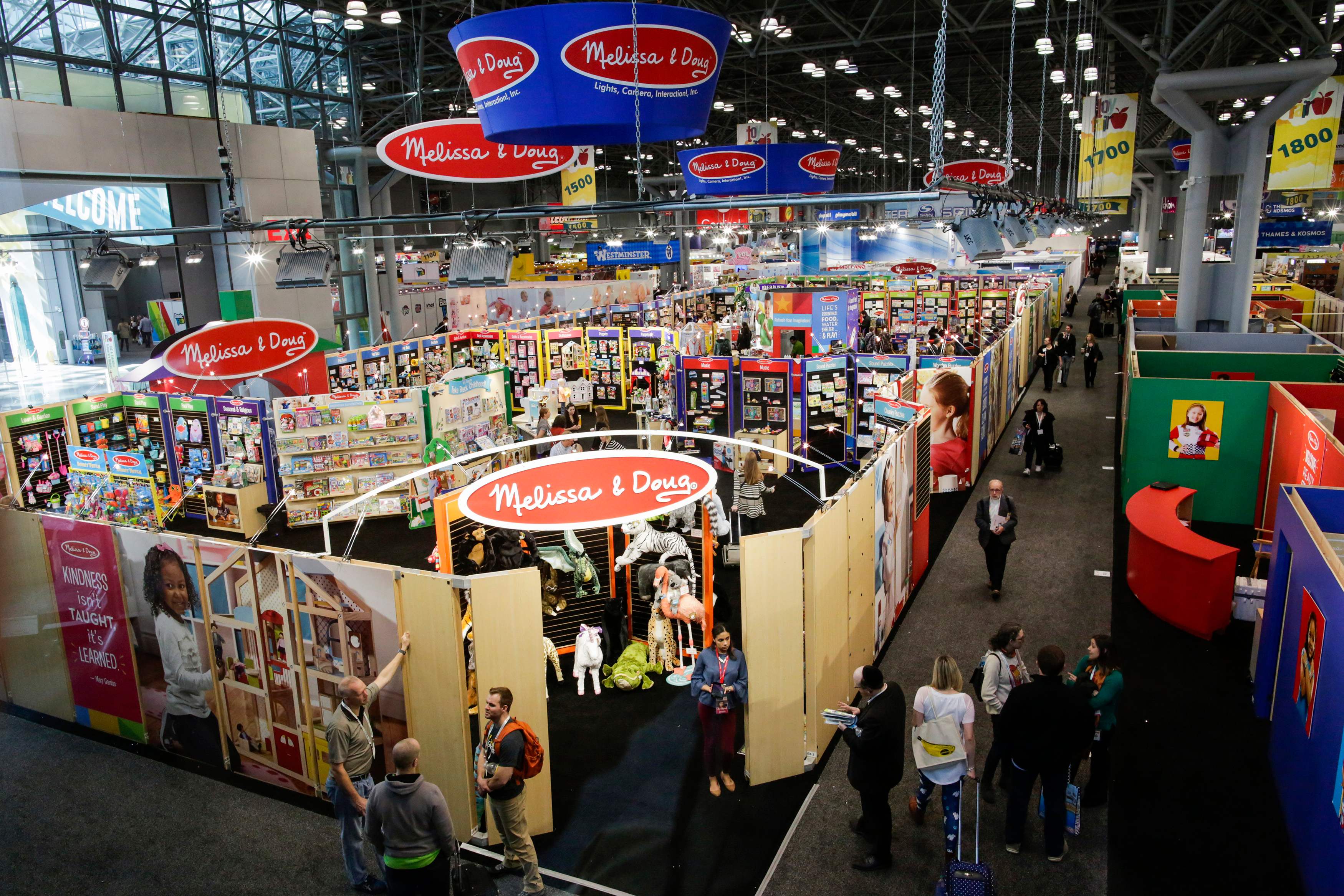 (外代一线)(2)2018北美国际玩具展在纽约举行