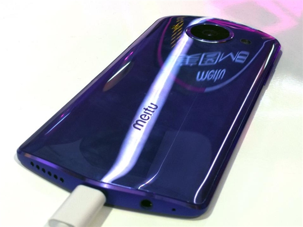 日媒评2017最值得买的产品:美图m8获bestbuy