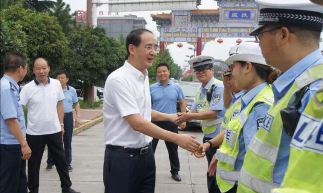 宝鸡市委常委,扶风县委书记周宇松开展"送清凉"慰问活动