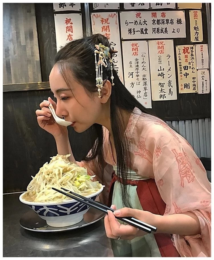 ̫սֶ