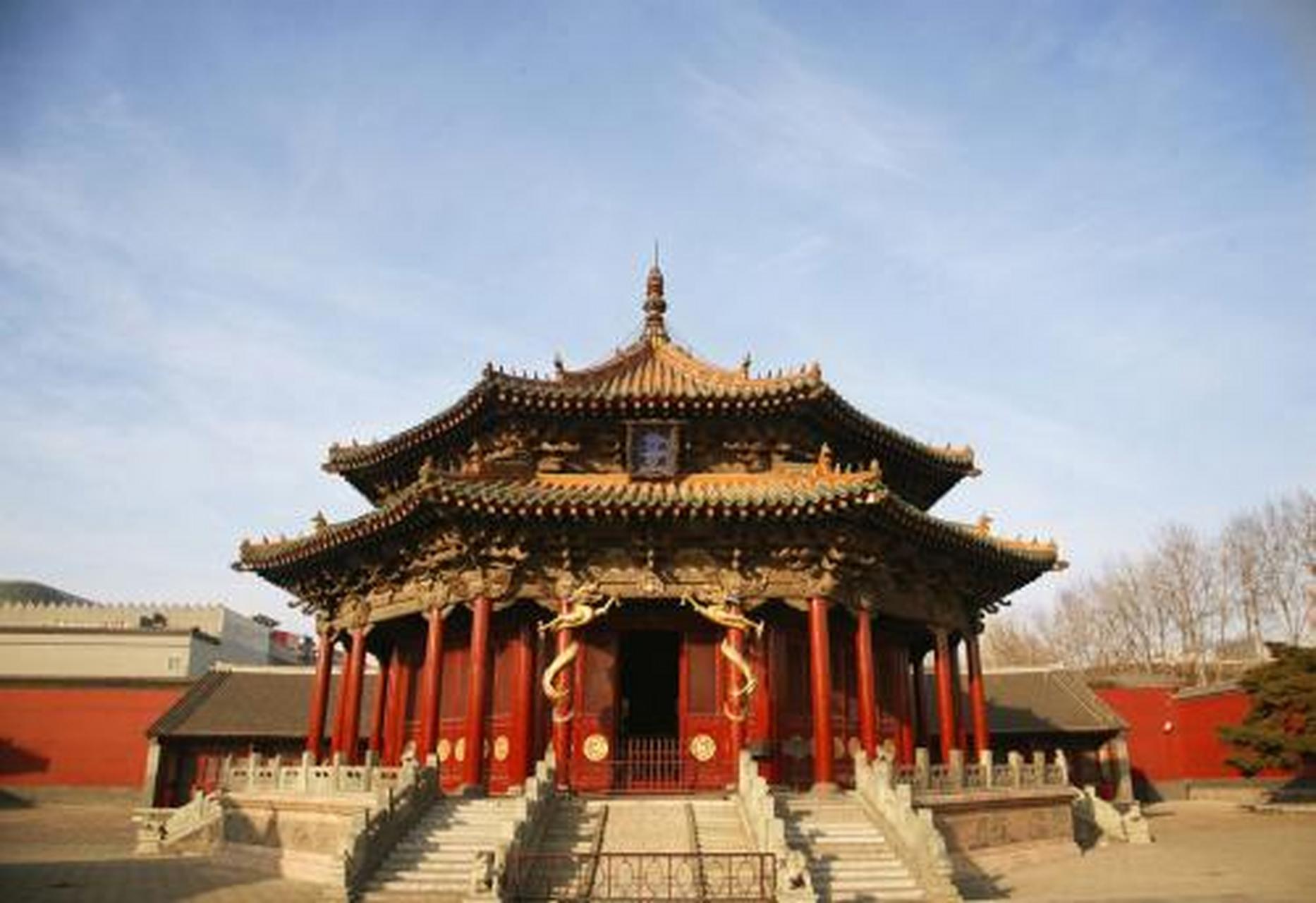 #新年味# #春节地标打卡#【沈阳故宫】从建筑上看,大政殿也是一个