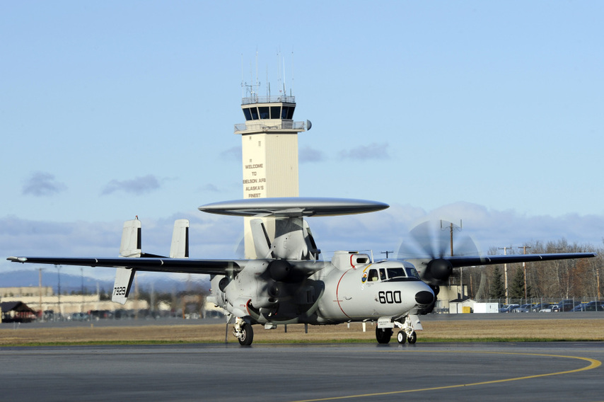 日本花31亿美元一口气要9架e-2d预警机,这飞机什么来头?