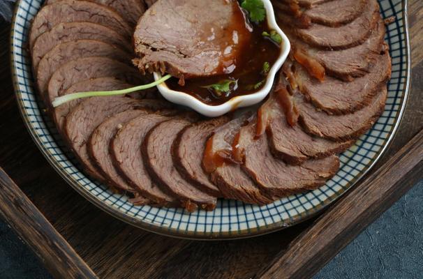 爽口的卤味凉菜,又香又入味的卤牛肉