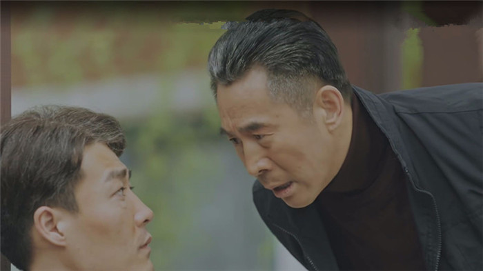 《正阳门下2》蔡全无怂恿贺永强怒打范金有,老蔡这一招干得漂亮