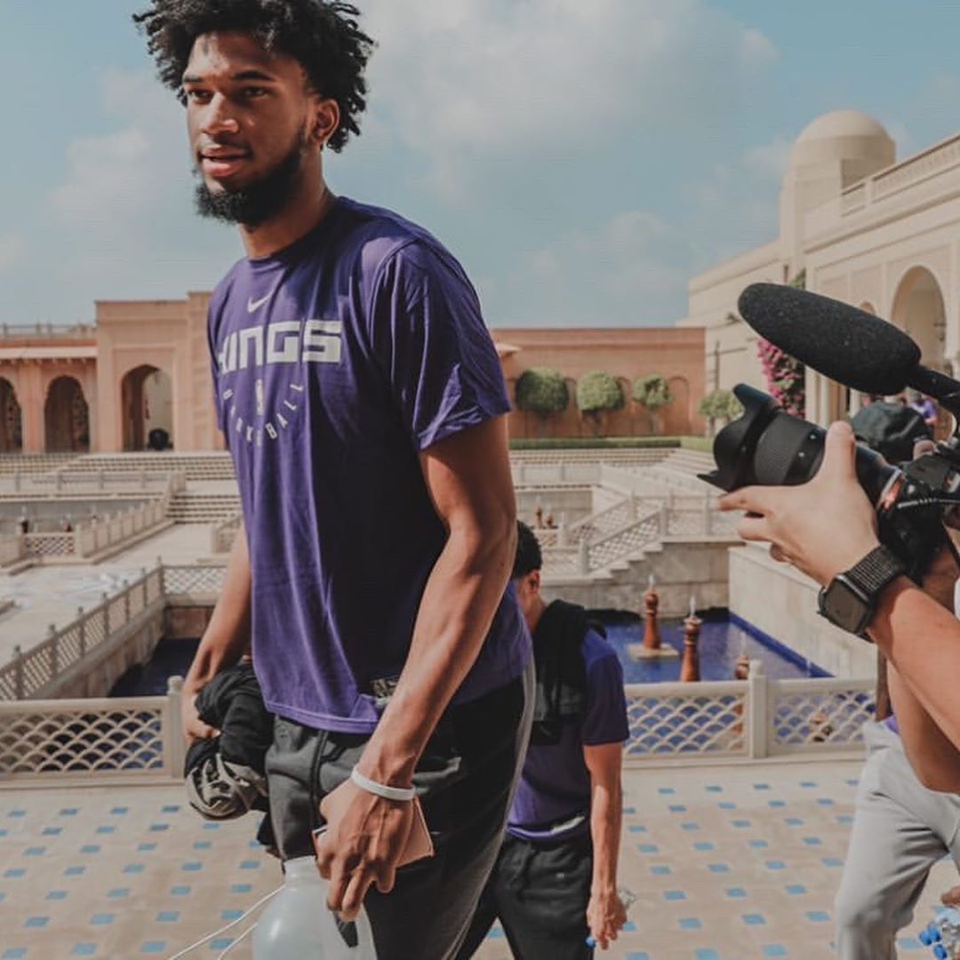 走向国际!巴格利更新社媒展示球队印度行照片