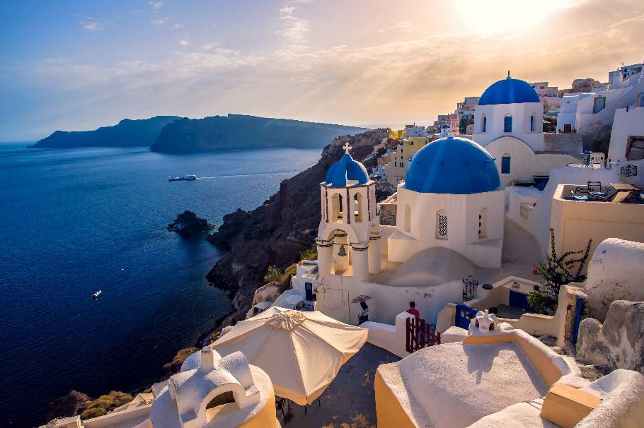 走进美丽的圣托里尼岛,欣赏这里最美的落日