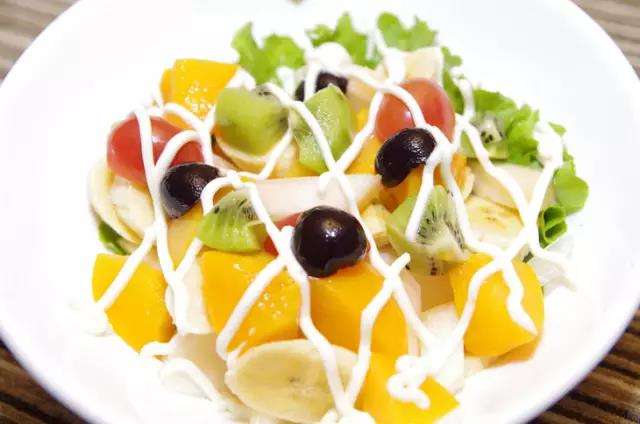 水果的做法有哪些,超级简单,特好吃