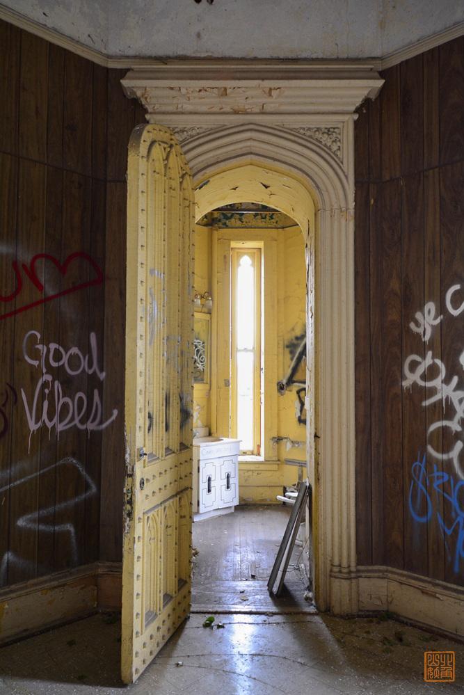 走进真实的美国监狱,警察亲自打开大门,亲身体验"犯人"的一天