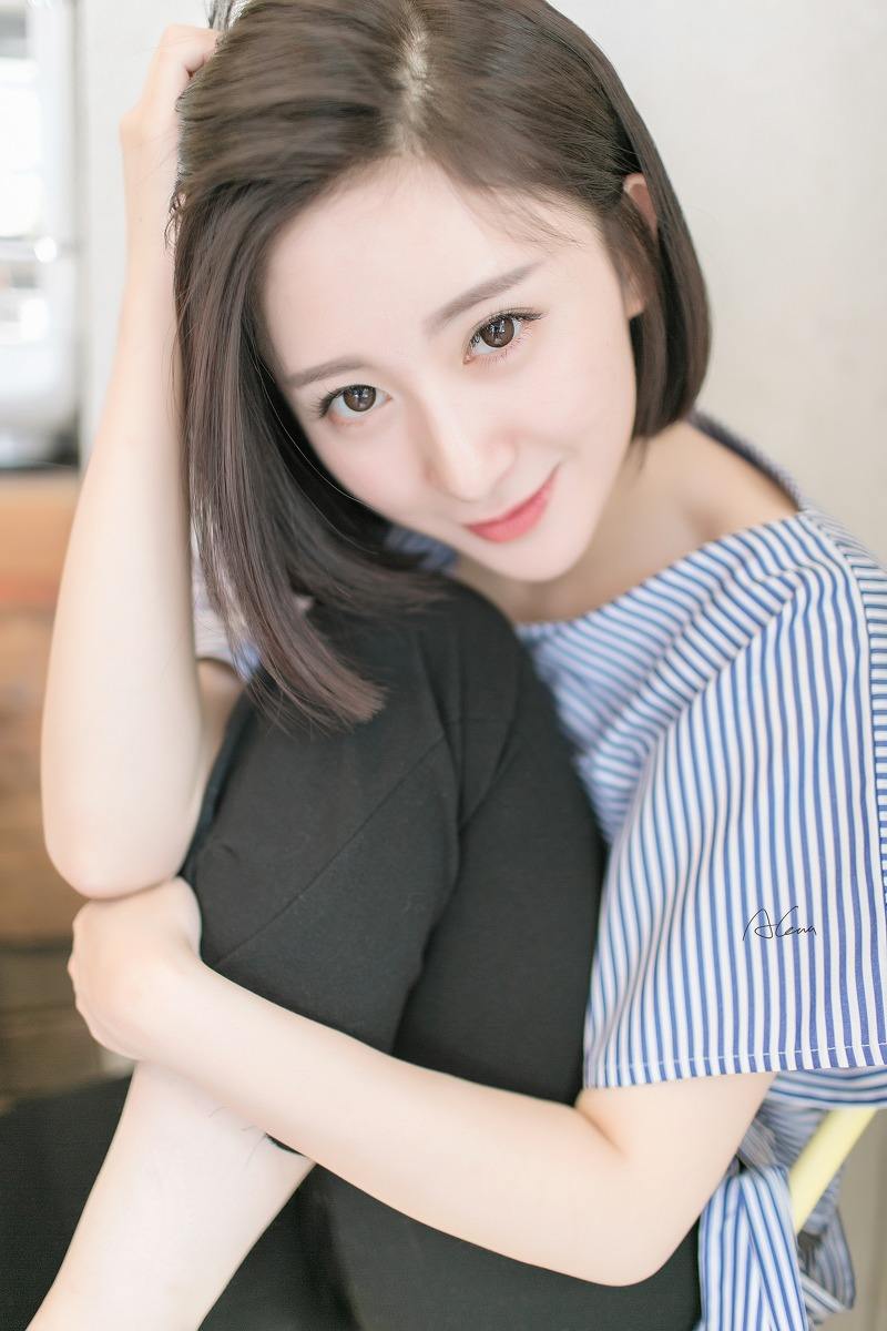 每个女孩都有一个短发梦,单眼皮女孩专业的短发很有气质