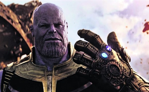 作为北欧神话中拥有强大神力的雷神,只要大喊对手名字雷神之锤就能掷