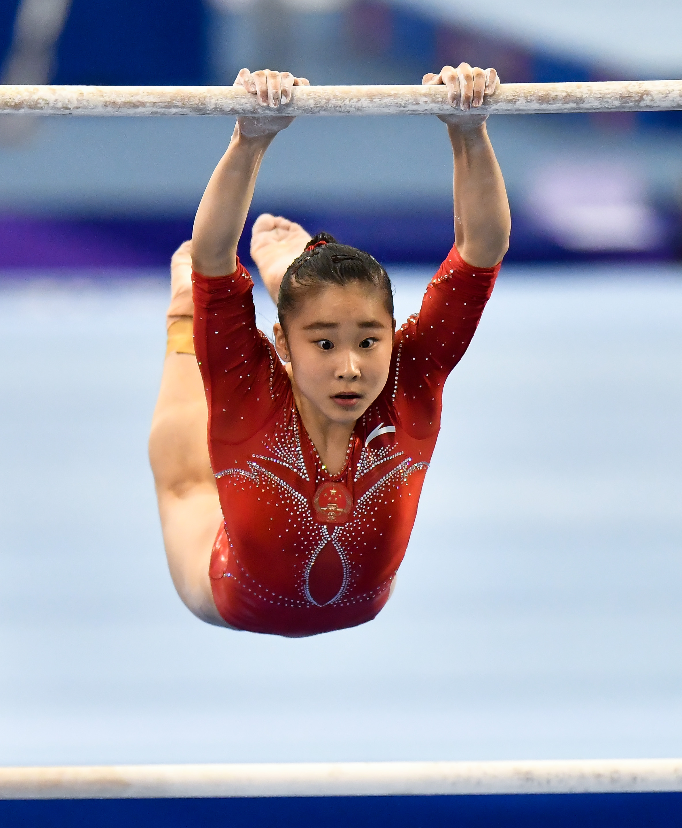 体操——世界杯卡塔尔站:杜思雨获高低杠第五名(2)