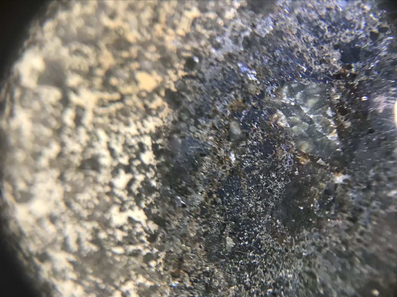 石铁陨石切面特征图片