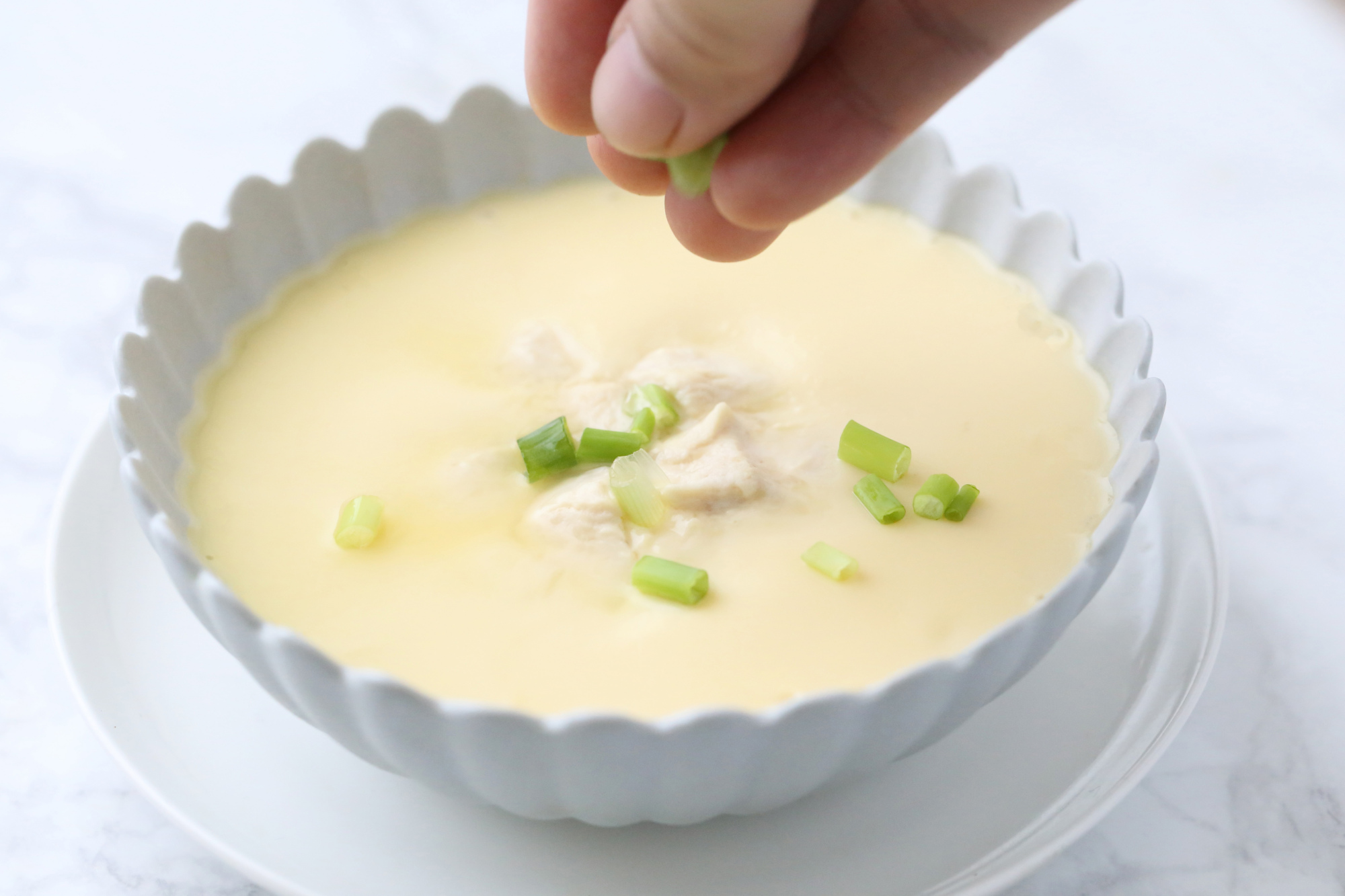 鸡蛋羹这样做,奶香扑鼻,营养丰富且低卡低脂,瘦身党赶紧马住