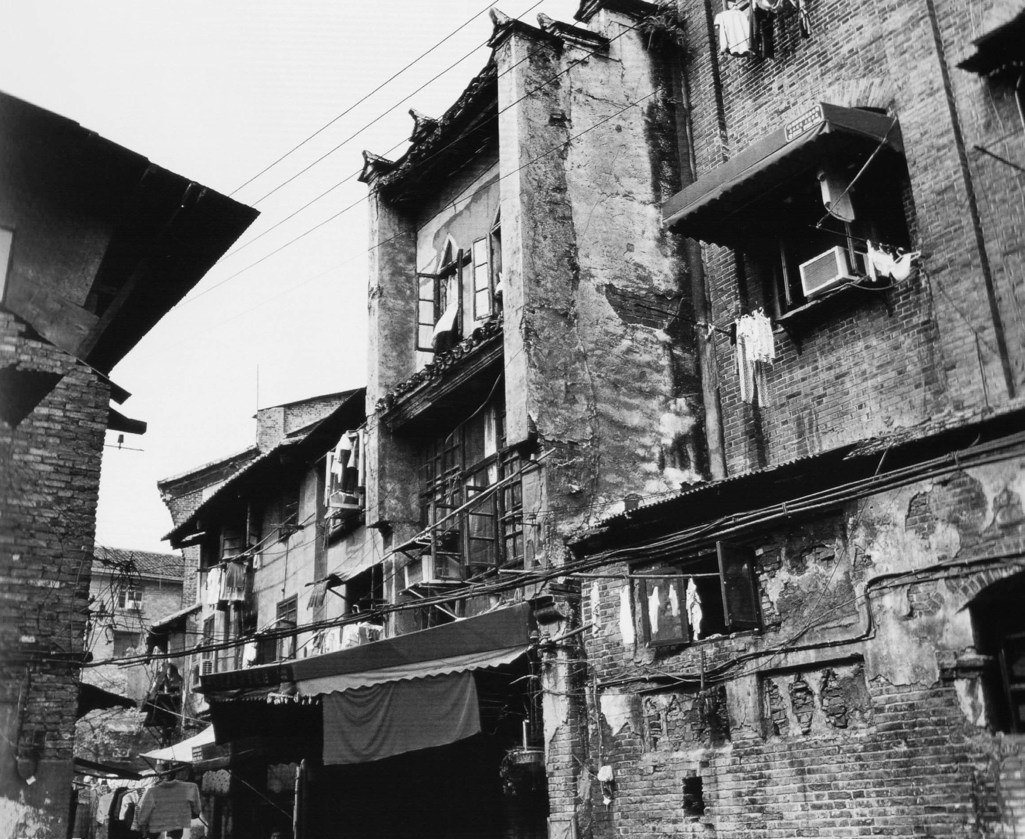 三十年来的重庆,翻天覆地的变化,穿越回上世纪末寻找记忆