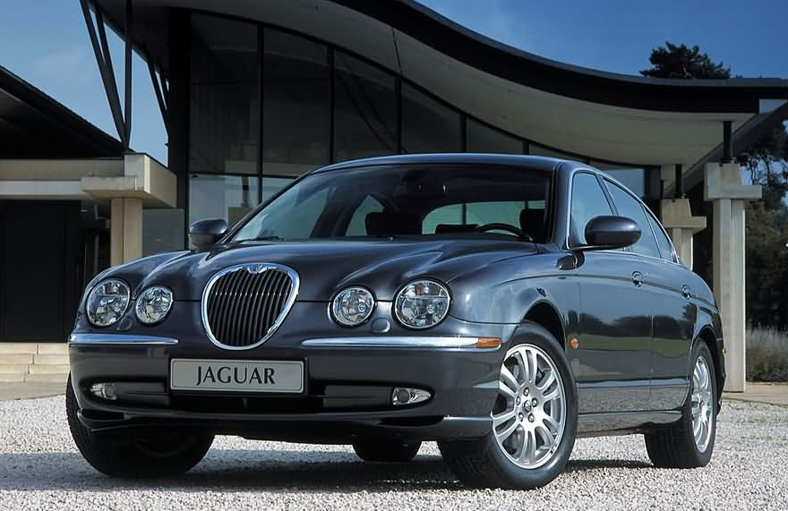 豪华而不奢侈的捷豹s-type,美得无死角,可远观不可近"玩"