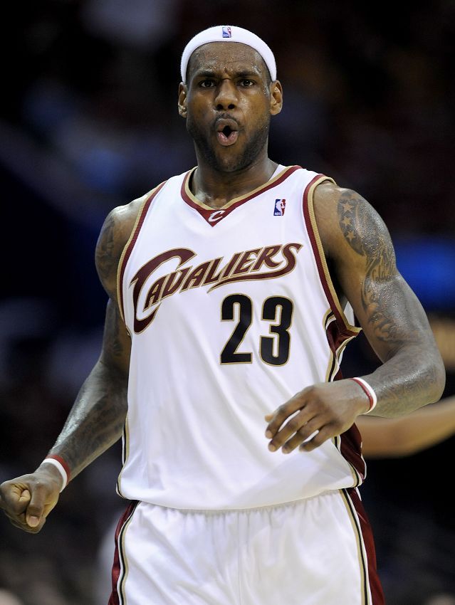 nba中他破了30000分,他只用了15年,你佩服他吗?