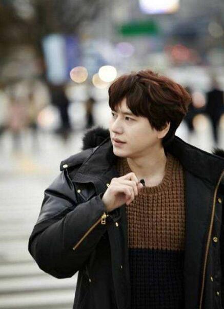 曺圭贤姐姐常年受网络骚扰,公司称将协助解决