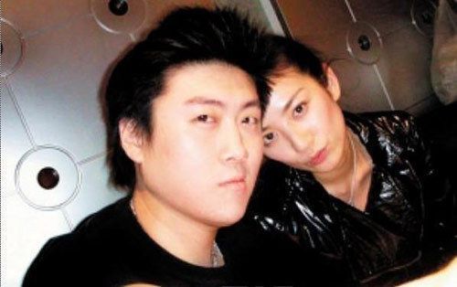 霍思燕前男友与现任对比,一个屌丝一个高富帅,网友:差距真大