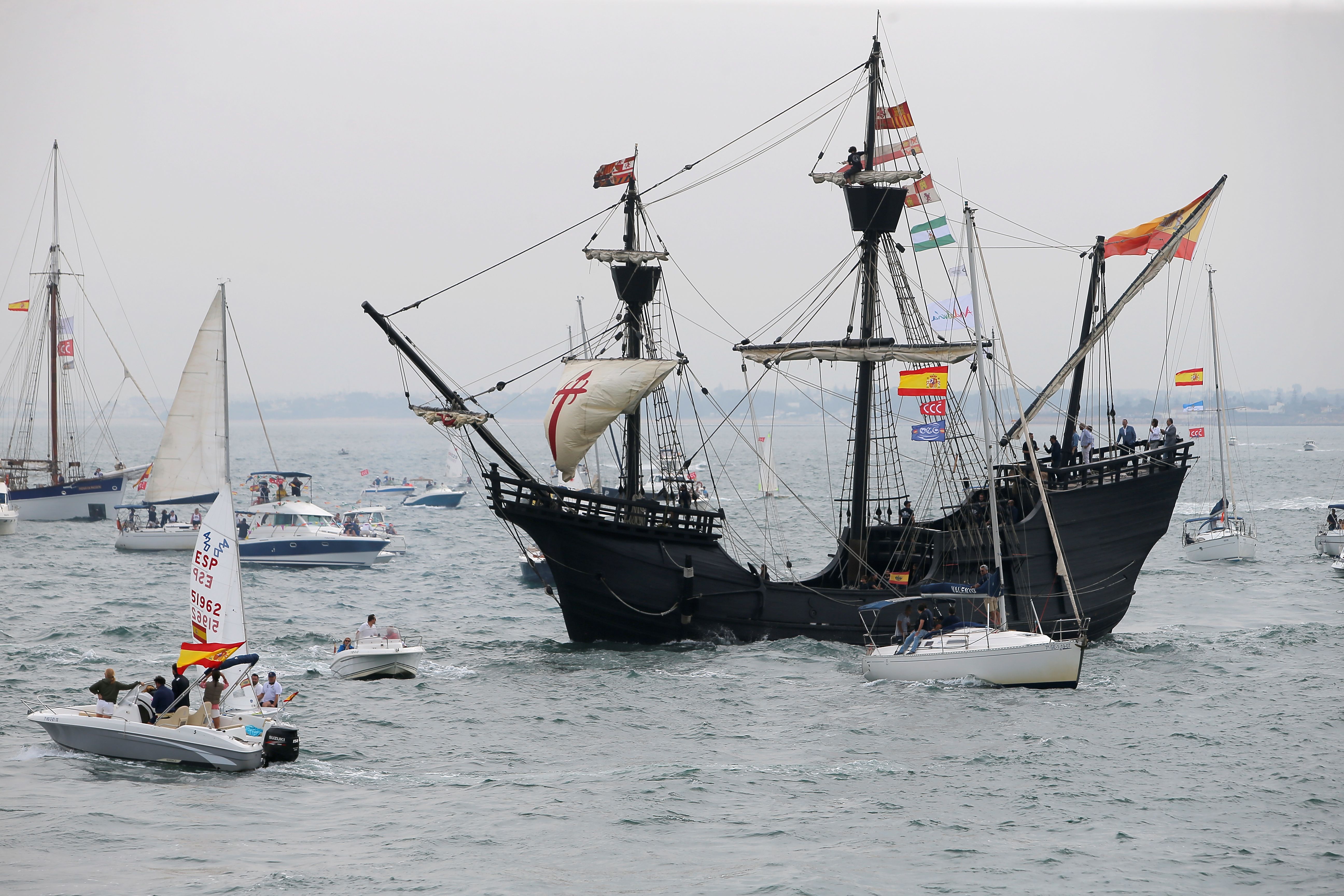 纪念麦哲伦开始环球航行500周年(4)