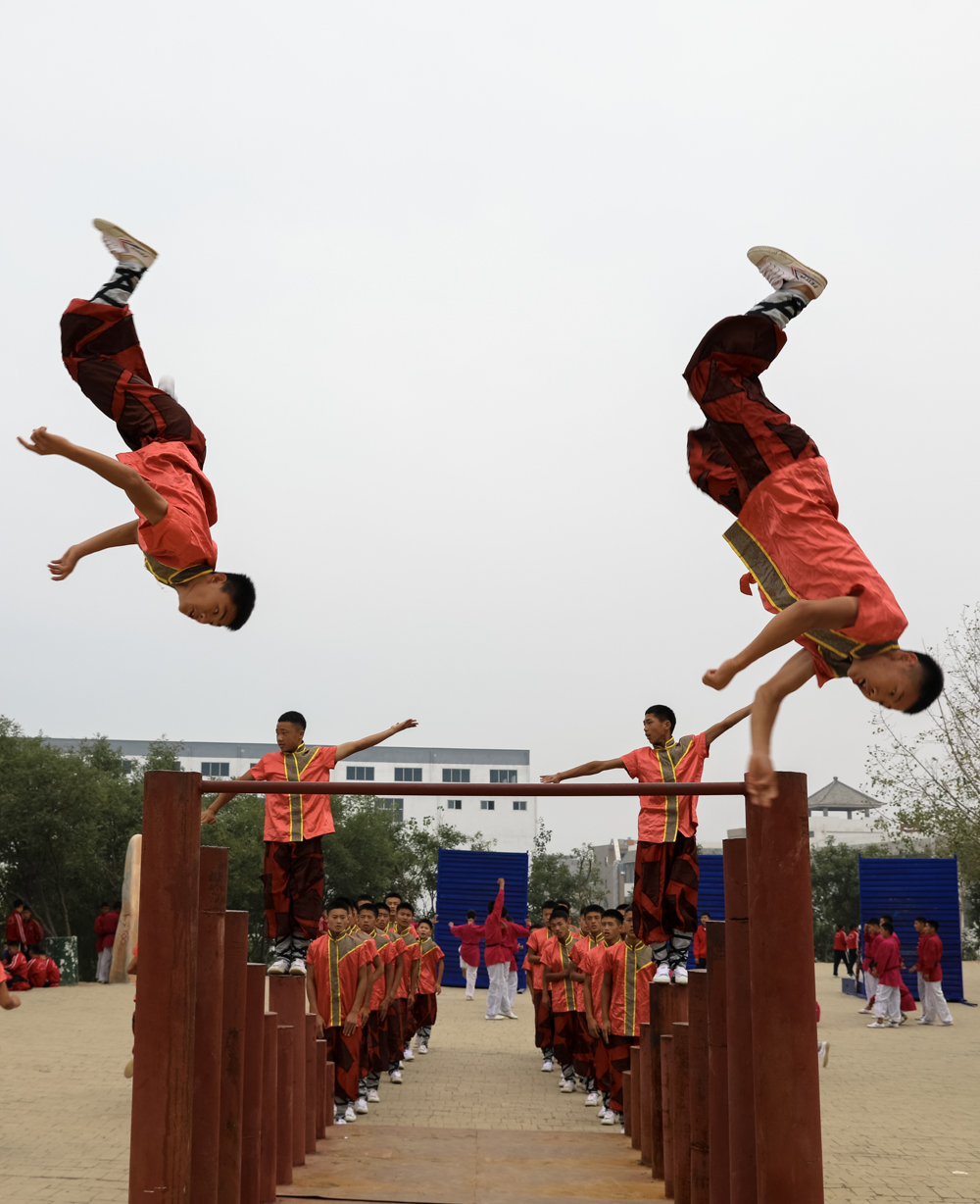 塔沟武校近三万功夫小子将参演第十二届郑州国际少林武术节!