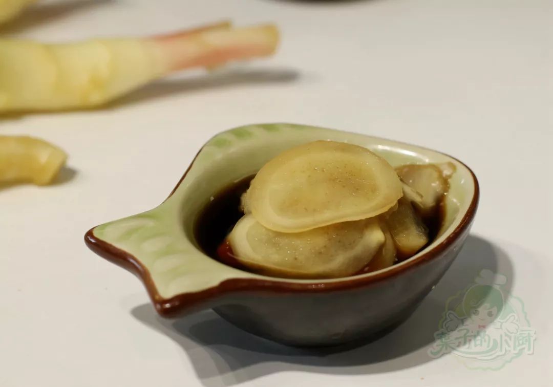 进入8月,醋泡姜做起来!小食物,大功效,做一次吃一个月!