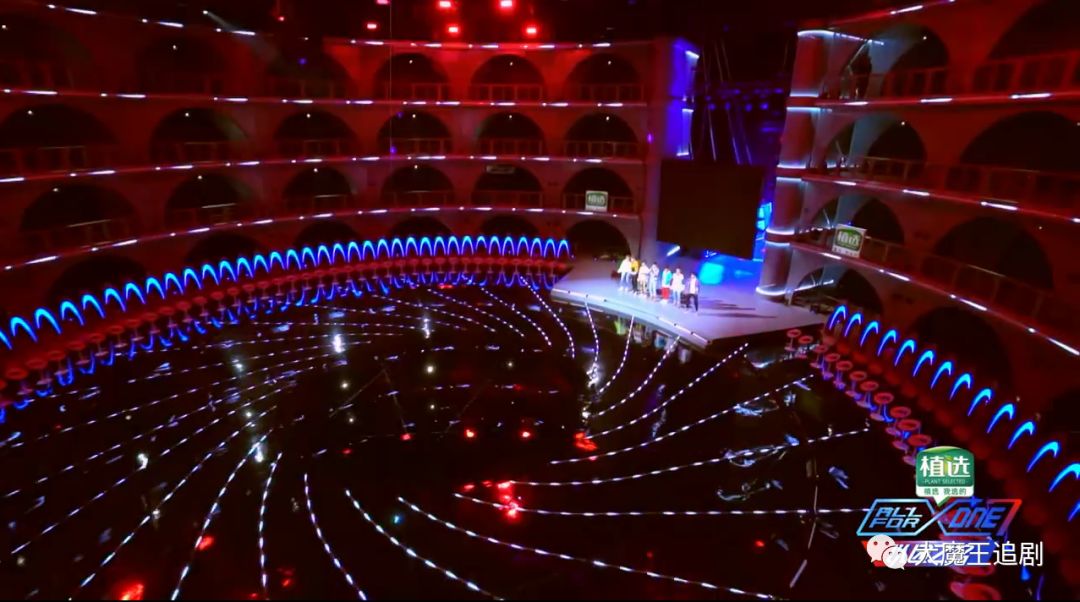 豆瓣3.2!靠沙雕出圈的《以团之名》,打响了2019网综差评第一枪