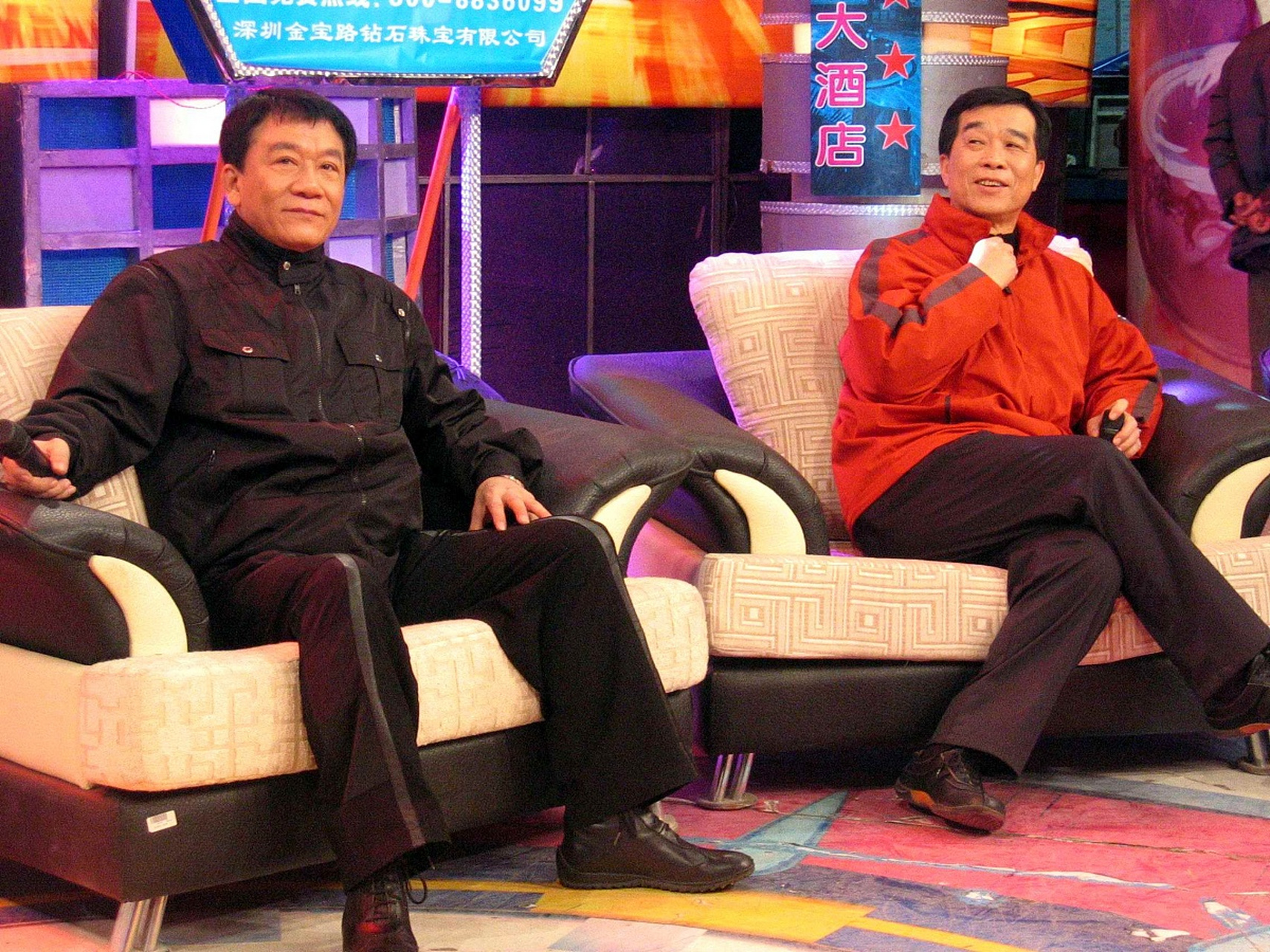 都知道石富宽在德云社很受尊敬,上上下下都喊他师爷,除了年龄辈分之外