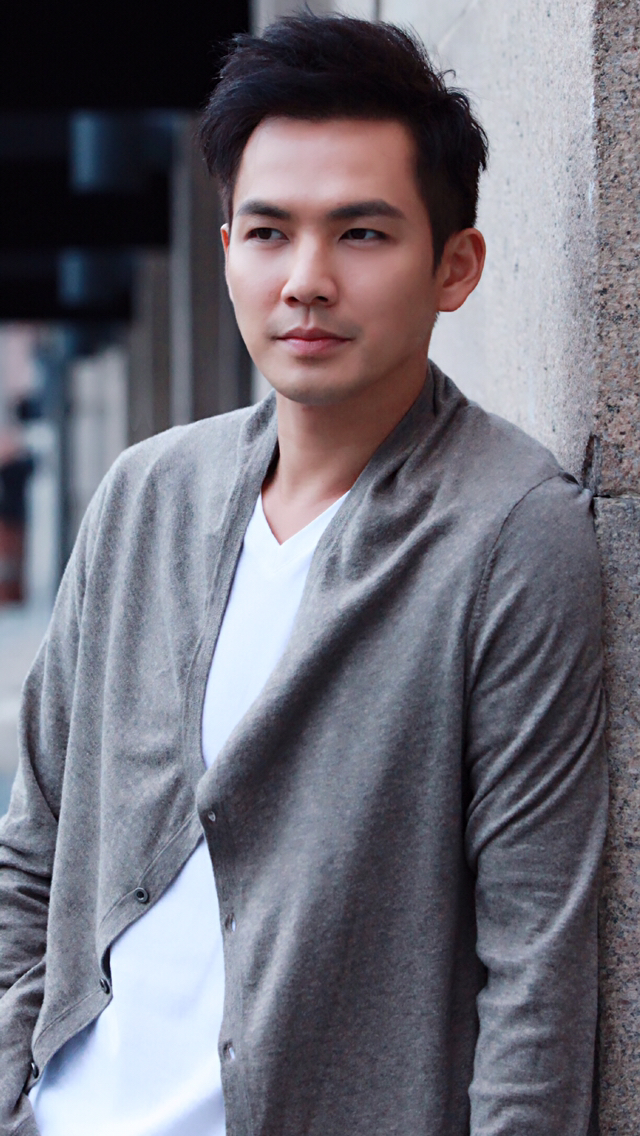 钟汉良街头壁纸,最美好的,莫过于街头拐角不期而遇!