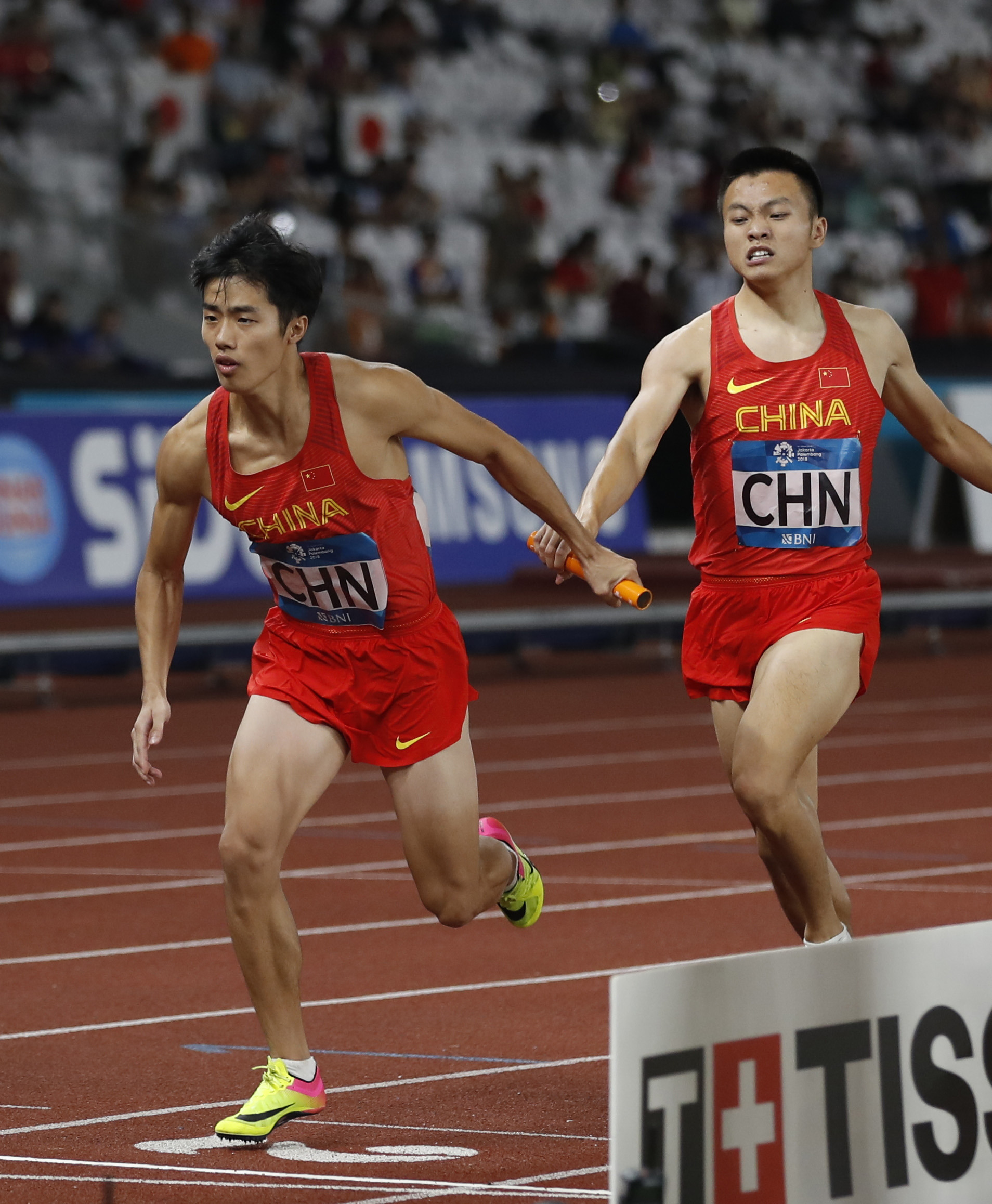 田径——男子4x400米接力决赛赛况(6)