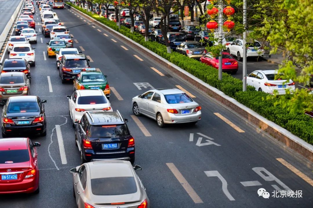 【】北京公交专用道为何没跑出“专用速度”？专家解析：施划没能连续成网