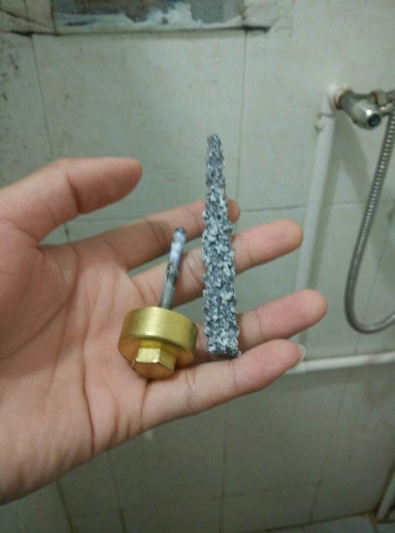 电热水器里的镁棒是干什么用的?怎么更换?价格是多少?