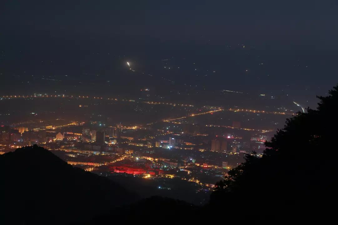 立冬过后山东夜景再升级,这场大片,百看不厌!