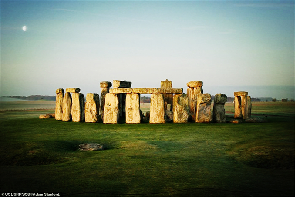 英国巨石阵最新进展:不是天文台,是原始人带着猪来狂欢的聚集地