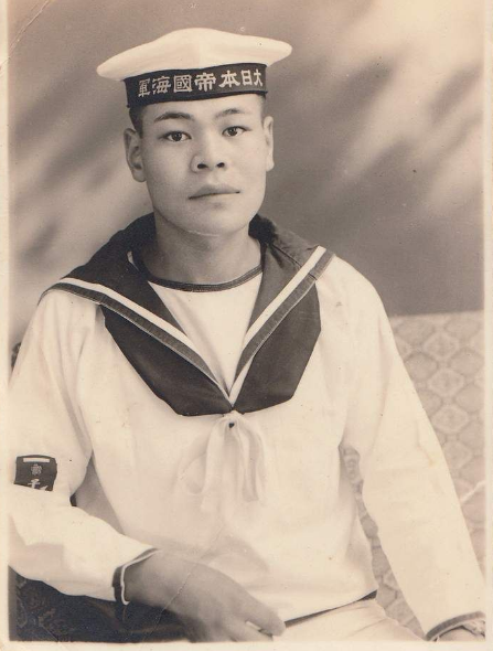 日本鬼子真实老照片:图1鬼子很清秀,图4鬼子"很亲民"!